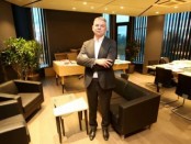 Thierry Lepaon dans son ancien bureau de la CGT