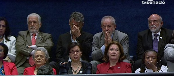 chanteur-chico-buarque-et-lula-assistent-au-discours-de-dilma