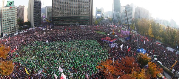 Manifestation en Corée du Sud pour la démission de la présidente