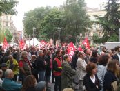 Rassemblement de la CGT devant la Bourse du Travail de Toulouse en 2015 contre la répression anti-syndicale